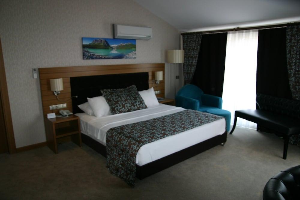 Marina Boutique Hotel Фетхіє Екстер'єр фото